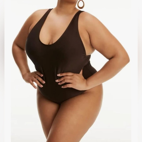 Good American The Layout One Piece Chocolate Swimsuit size 5 - Picture 1 of 9